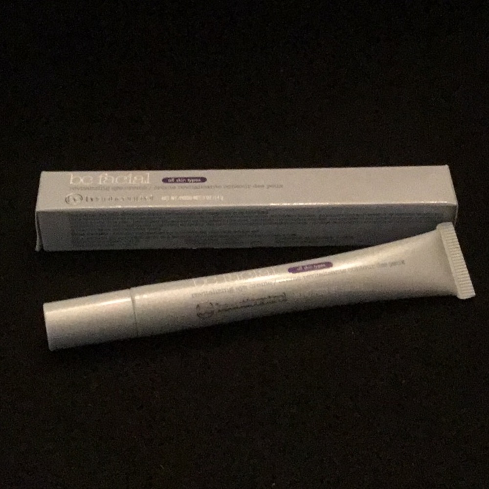 bc facial revitalizing eye creme